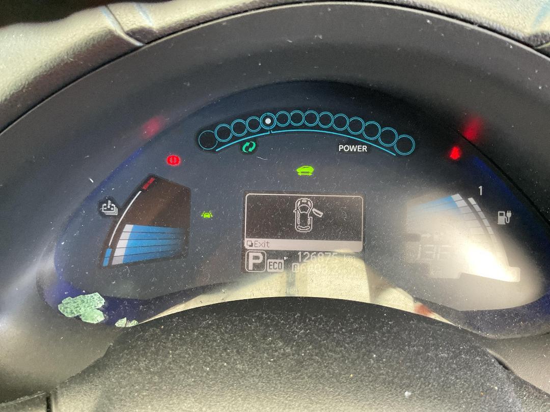 Photo '10' of Nissan Leaf