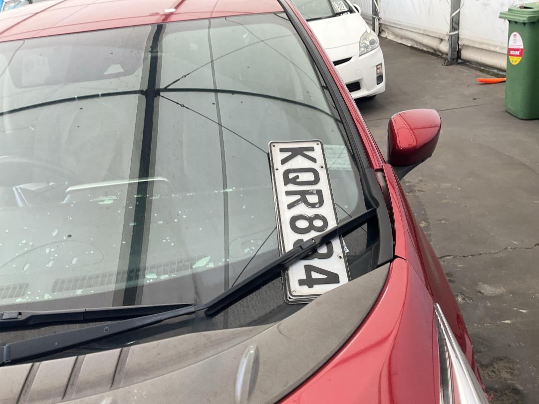 Photo '16' of Nissan Leaf