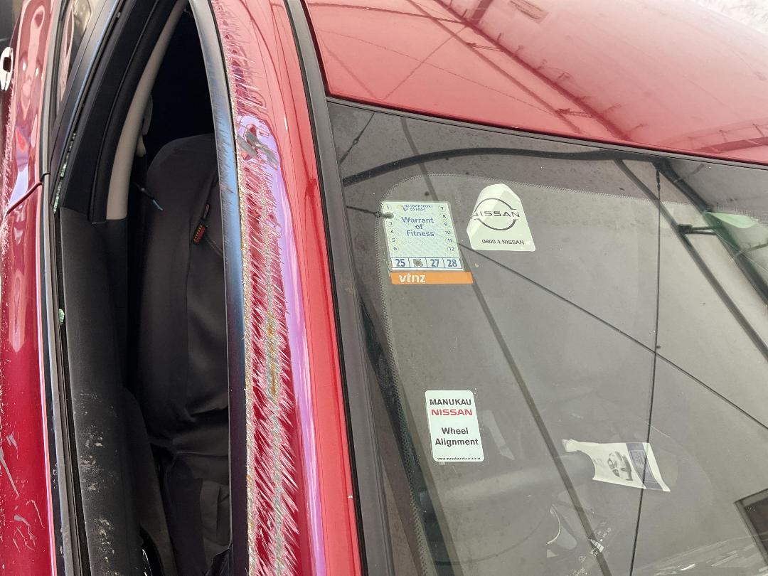 Photo '15' of Nissan Leaf