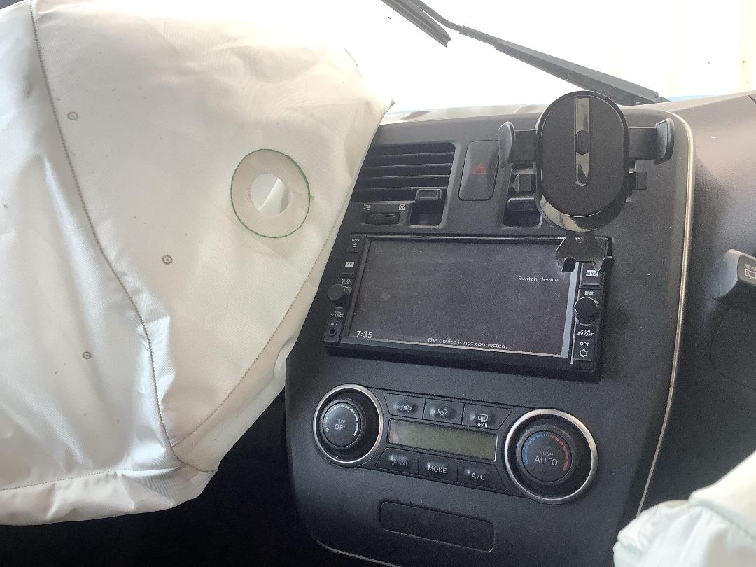 Photo '20' of Nissan Leaf Photo '20' of Nissan Leaf