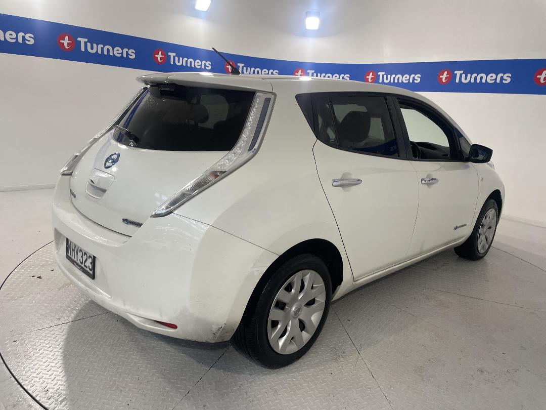 Photo '7' of Nissan Leaf