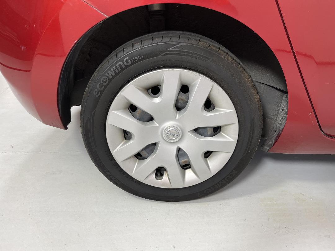 Photo '12' of Nissan Leaf Photo '12' of Nissan Leaf