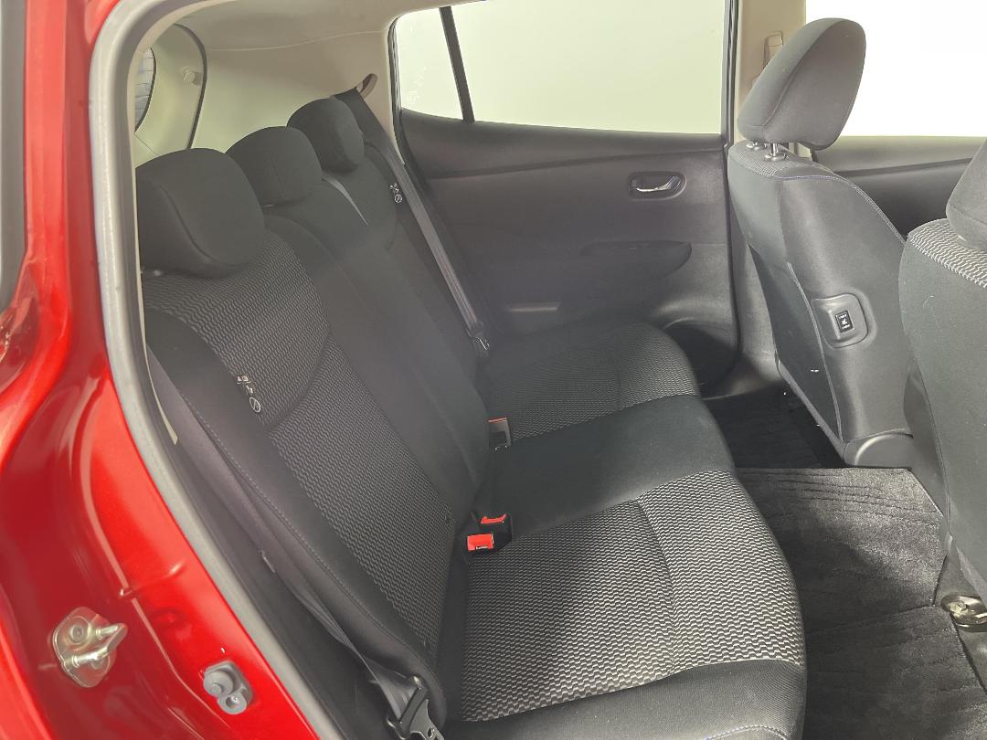 Photo '20' of Nissan Leaf Photo '20' of Nissan Leaf