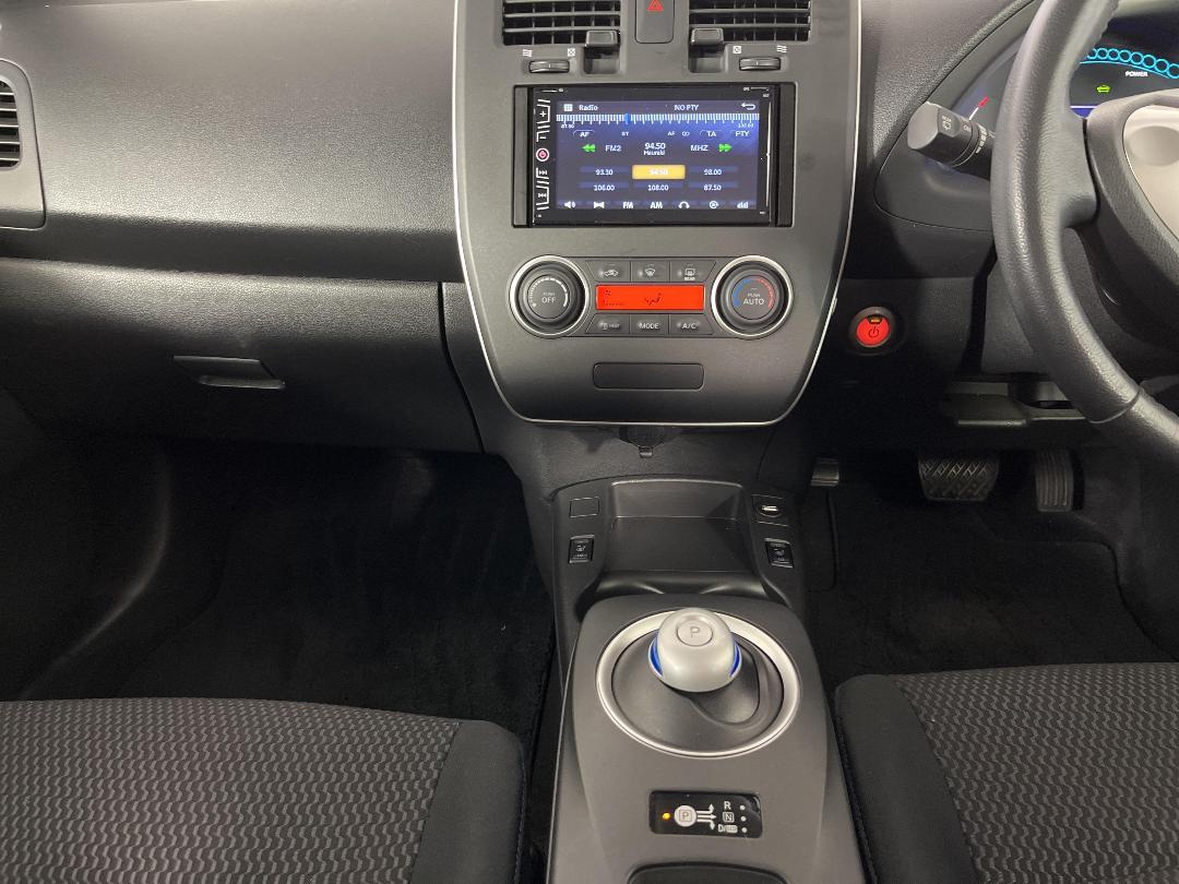 Photo '18' of Nissan Leaf Photo '18' of Nissan Leaf