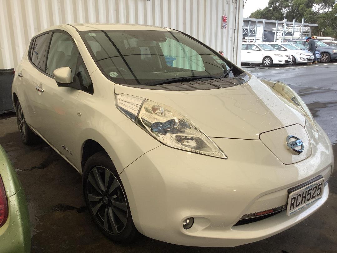 Photo '3' of Nissan Leaf