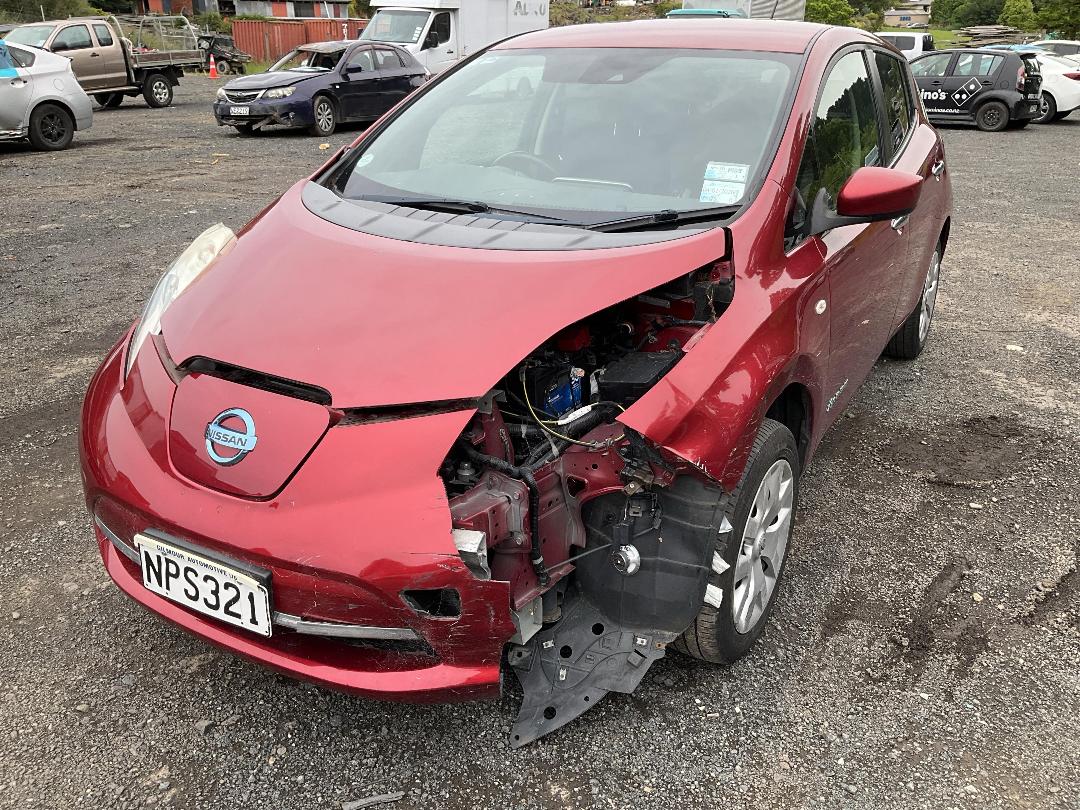 Photo '4' of Nissan Leaf