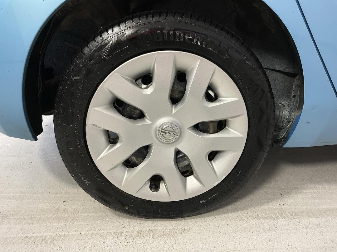 Photo '12' of Nissan Leaf