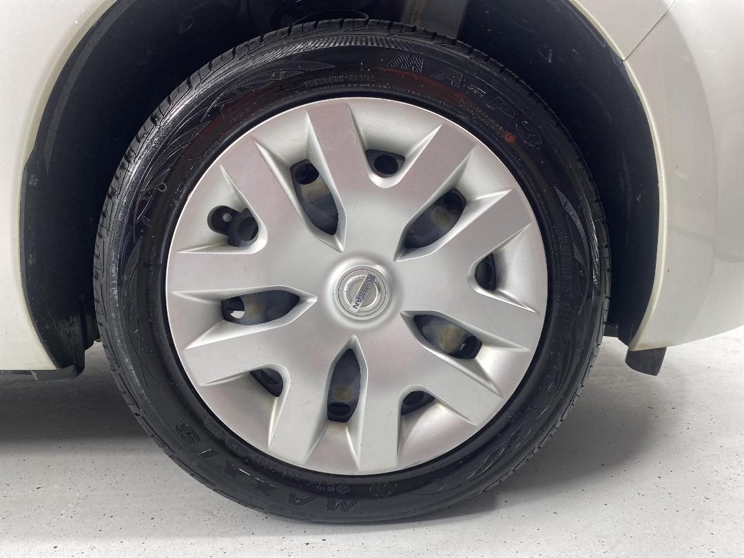 Photo '9' of Nissan Leaf