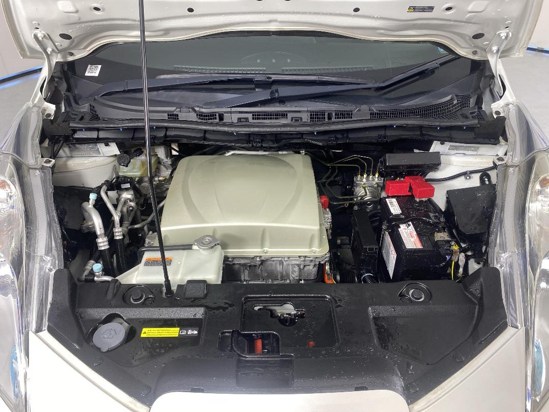 Photo '13' of Nissan Leaf