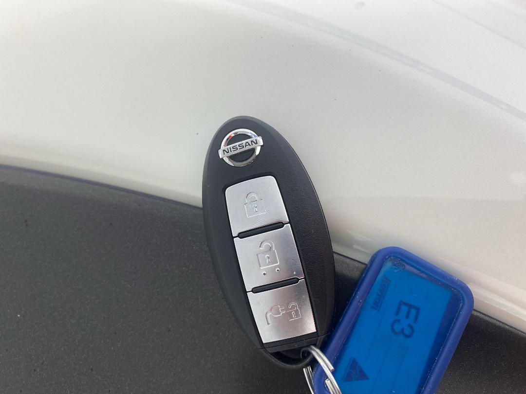 Photo '22' of Nissan Leaf