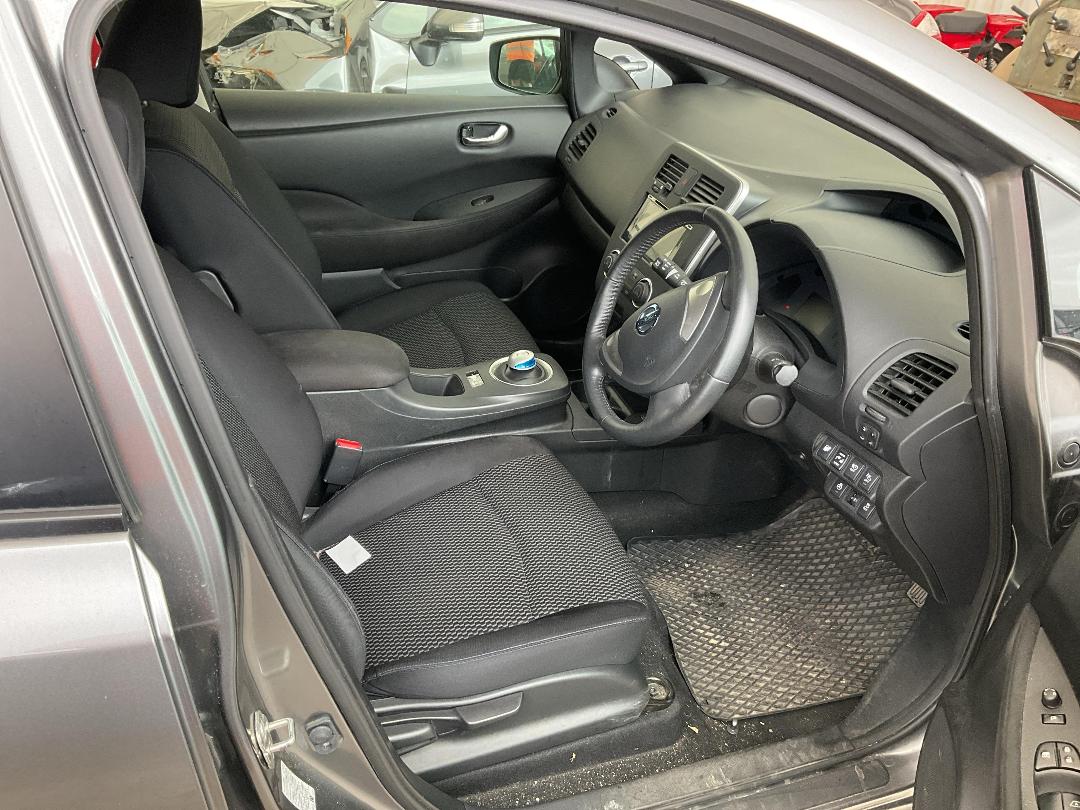 Photo '9' of Nissan Leaf Photo '9' of Nissan Leaf