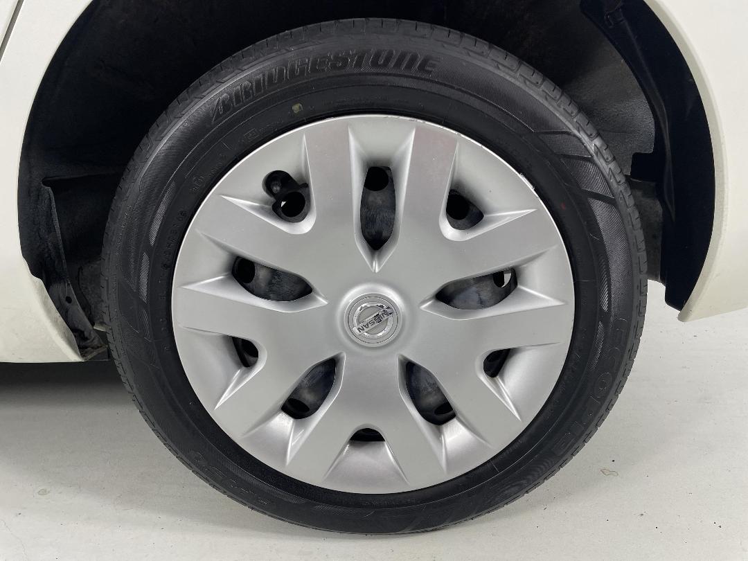 Photo '11' of Nissan Leaf