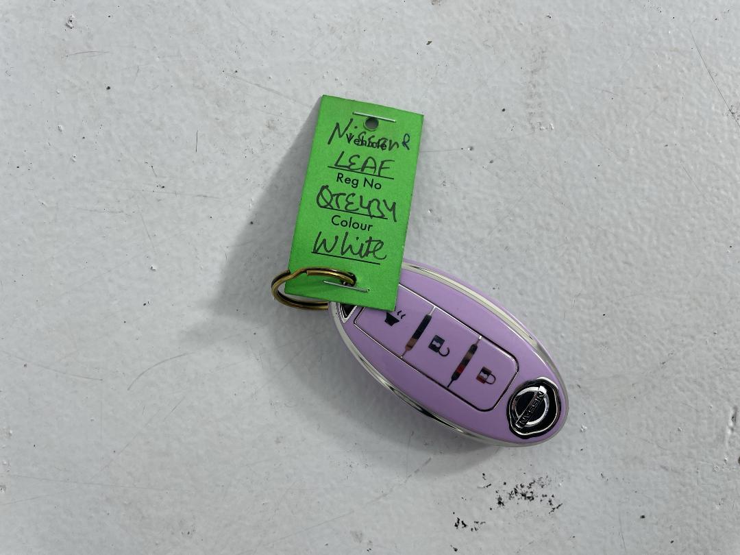 Photo '22' of Nissan Leaf