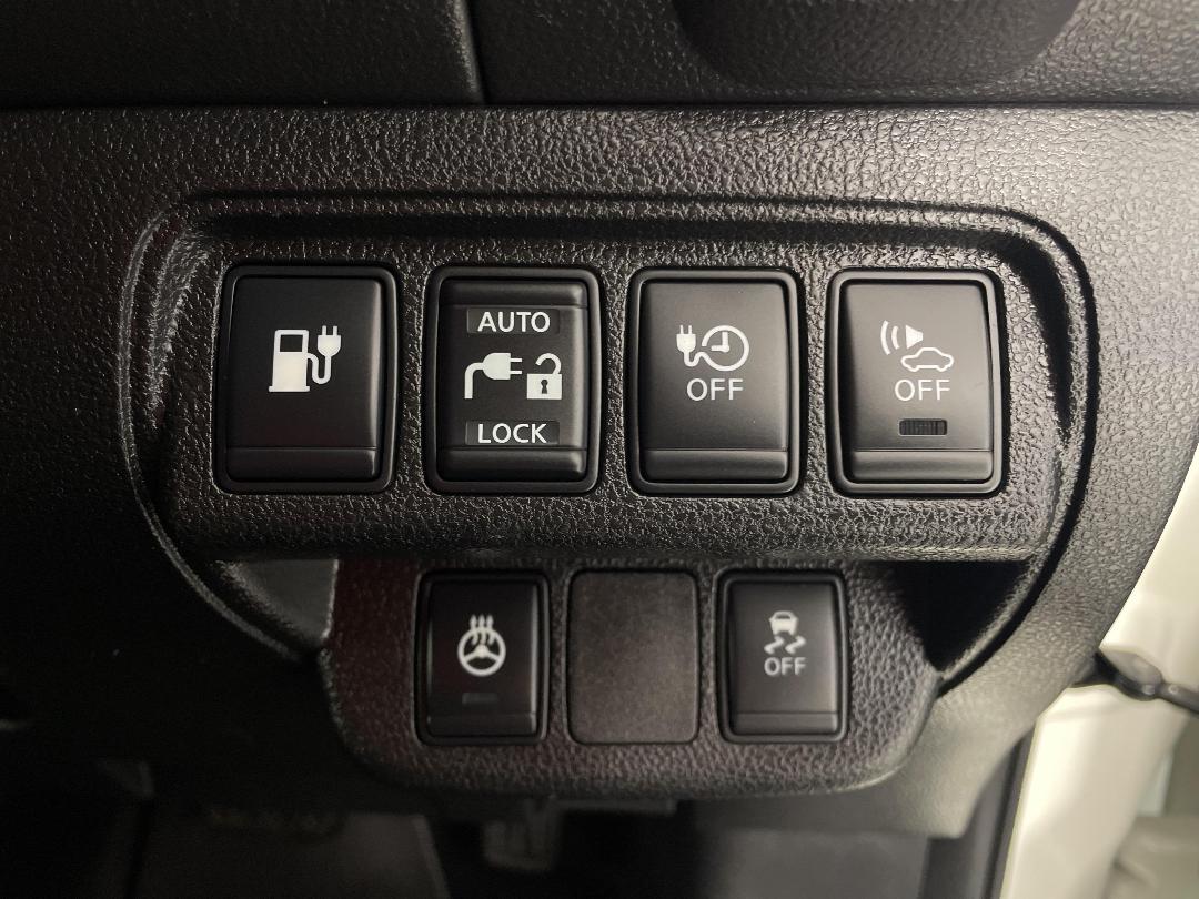 Photo '23' of Nissan Leaf