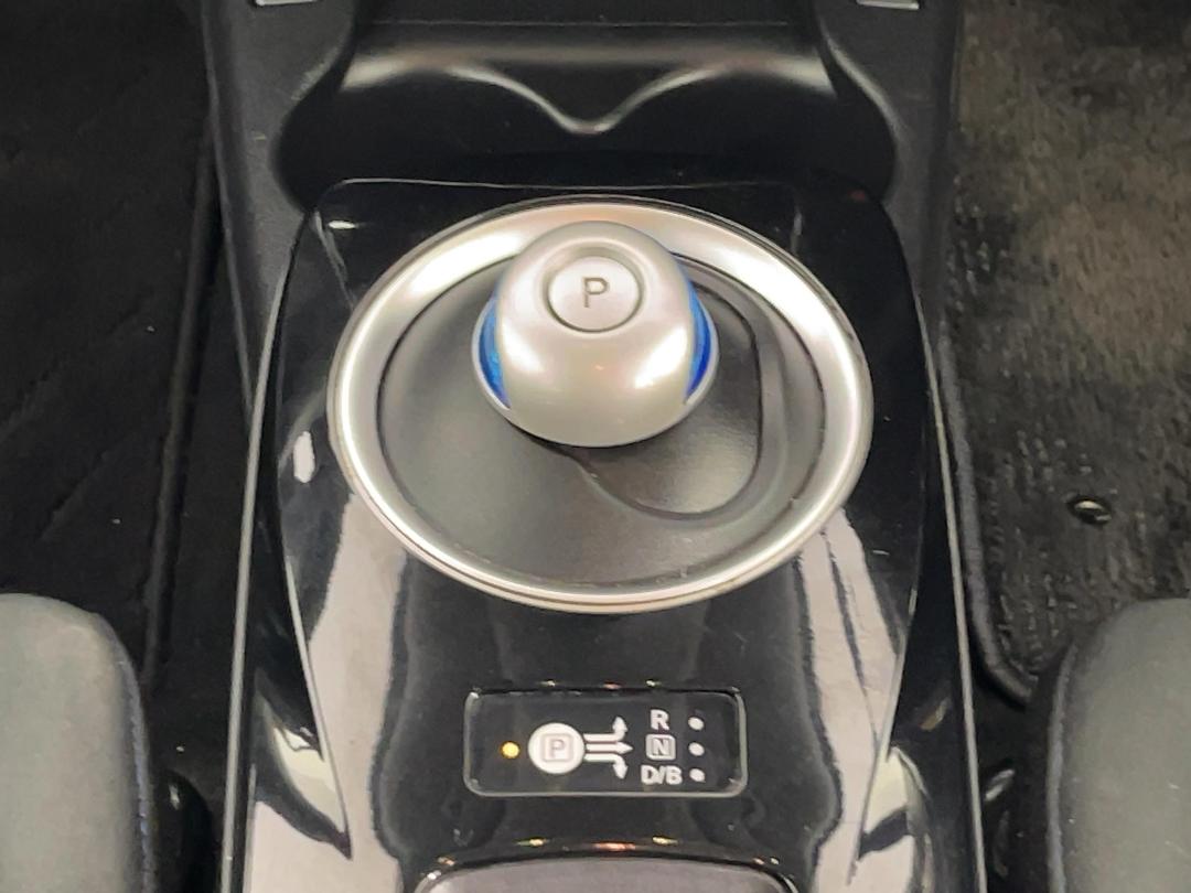 Photo '26' of Nissan Leaf