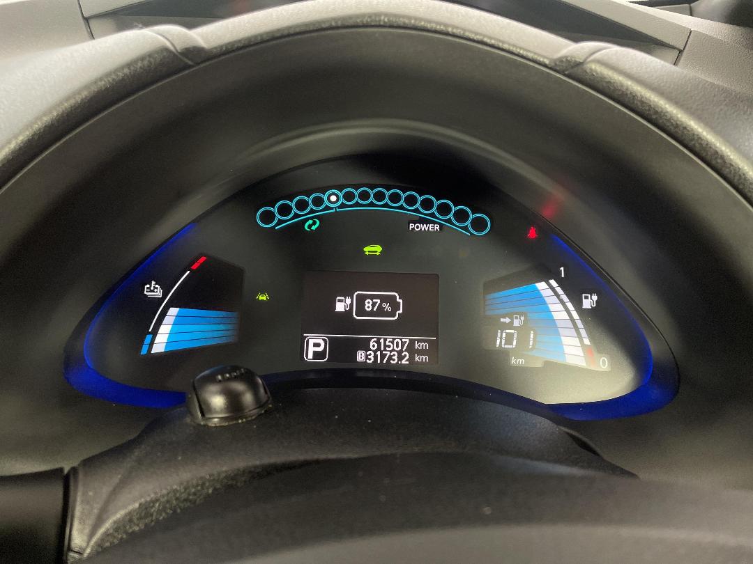 Photo '21' of Nissan Leaf