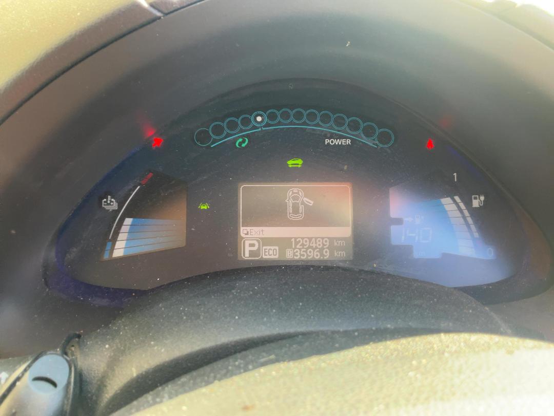 Photo '10' of Nissan Leaf