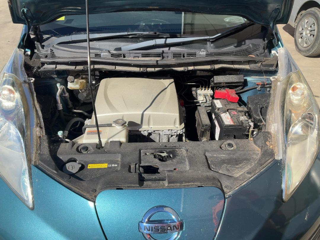 Photo '14' of Nissan Leaf