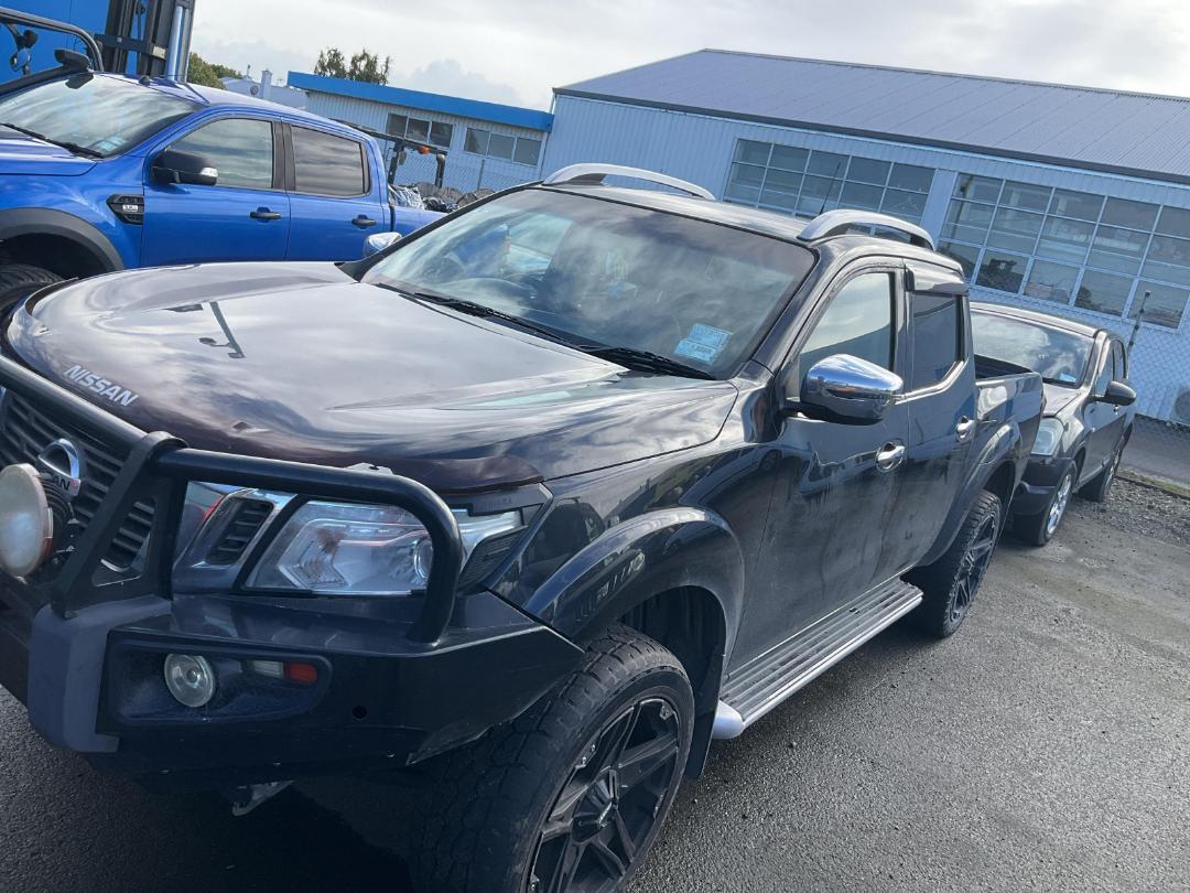 Photo '3' of Nissan Navara ST-X Photo '3' of Nissan Navara ST-X