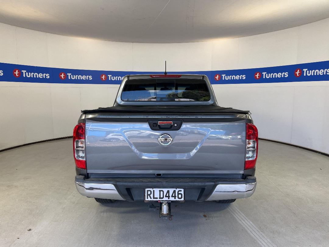 Photo '6' of Nissan Navara