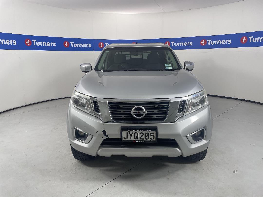 Photo '2' of Nissan Navara