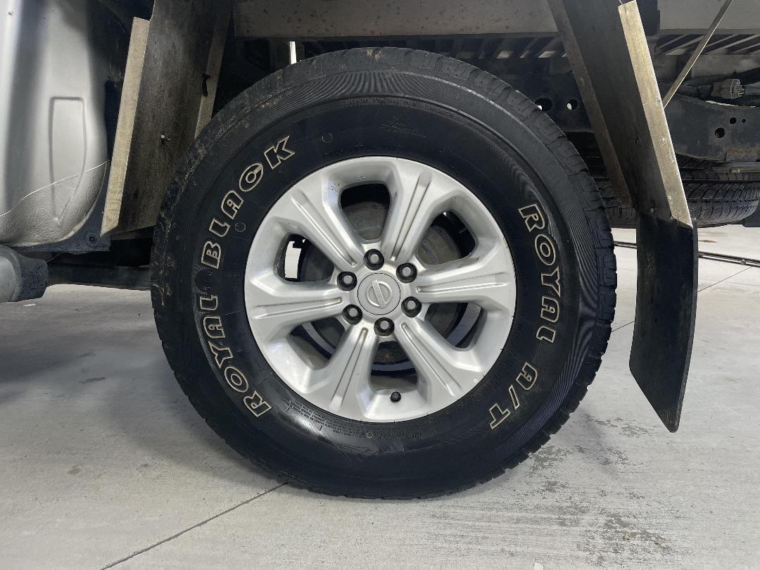 Photo '11' of Nissan Navara