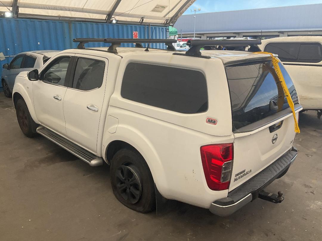 Photo '7' of Nissan Navara ST