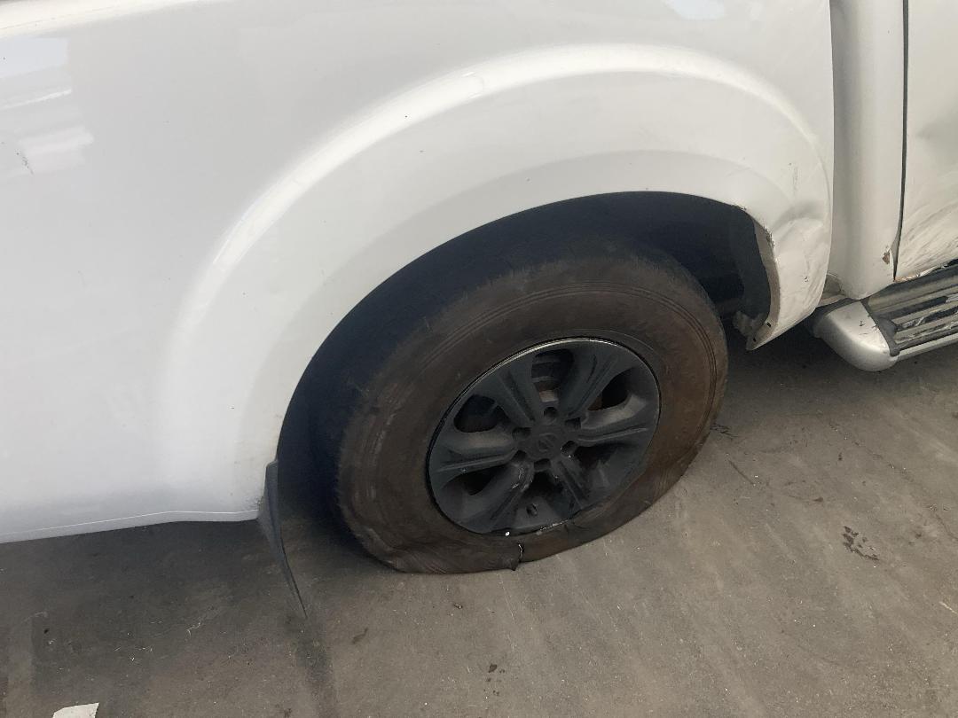 Photo '11' of Nissan Navara ST