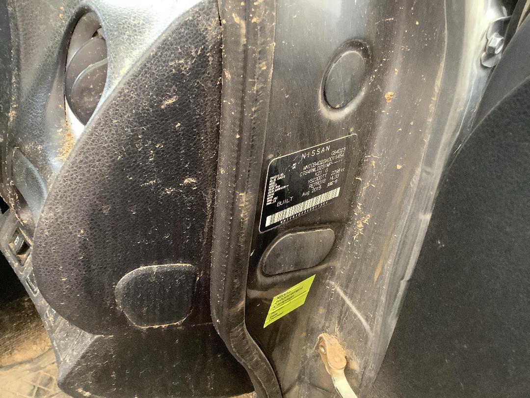 Photo '12' of Nissan Navara ST-X Photo '12' of Nissan Navara ST-X