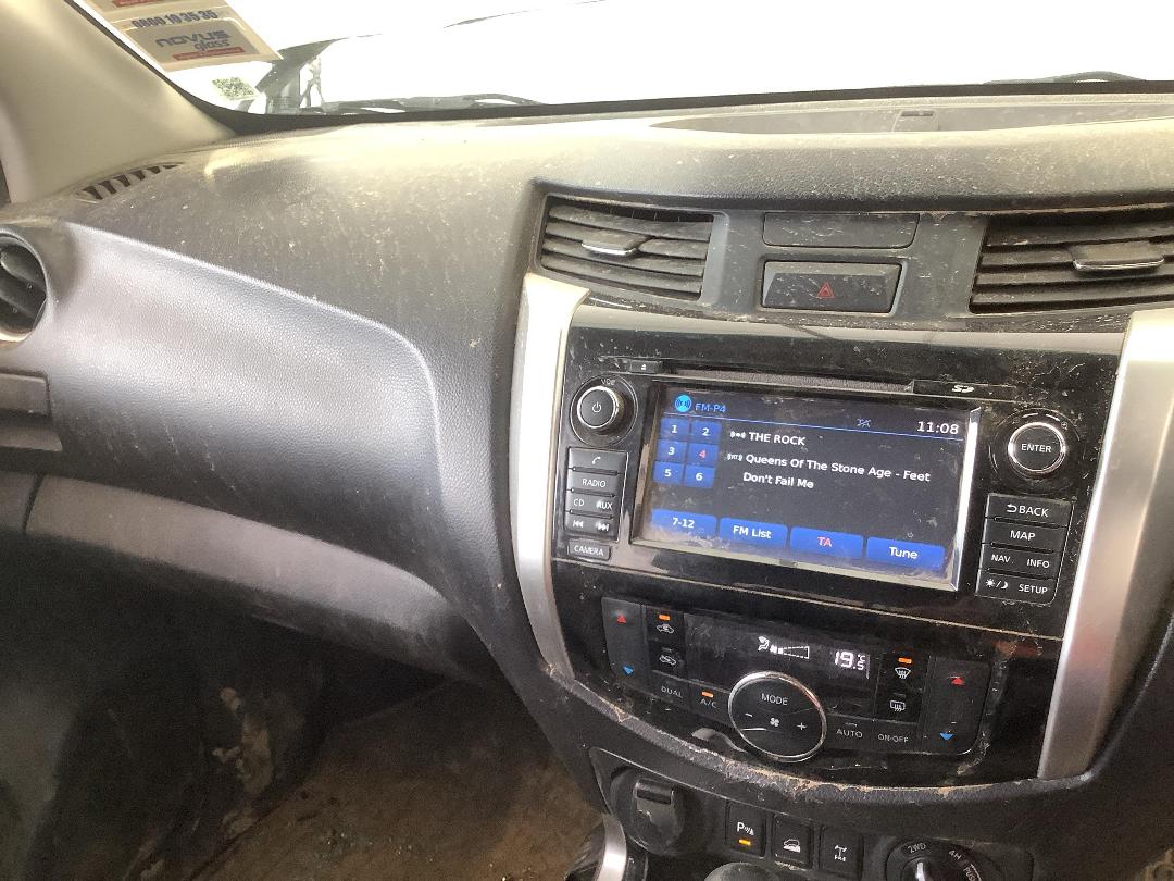 Photo '15' of Nissan Navara ST-X Photo '15' of Nissan Navara ST-X