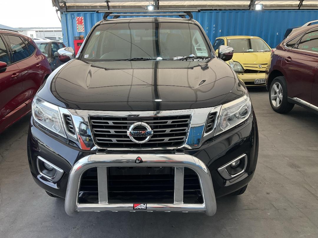 Photo '3' of Nissan Navara ST