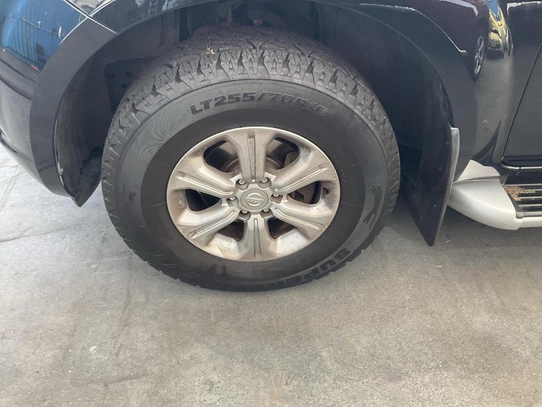 Photo '5' of Nissan Navara ST