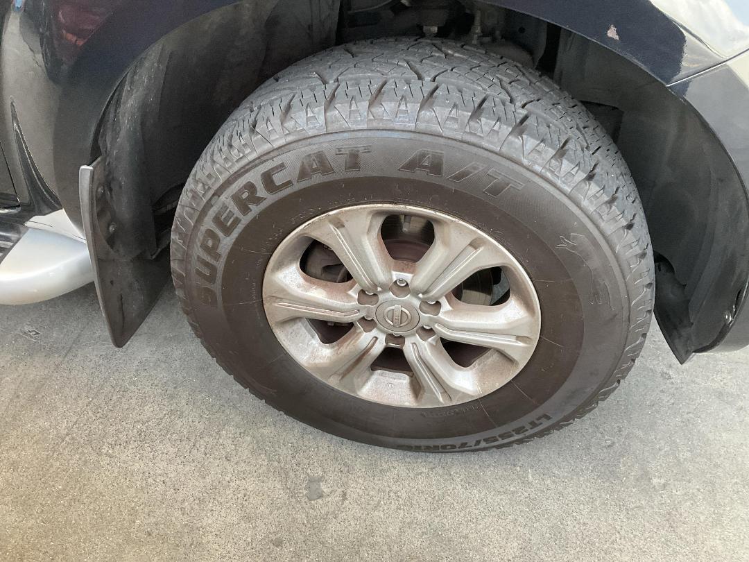 Photo '2' of Nissan Navara ST