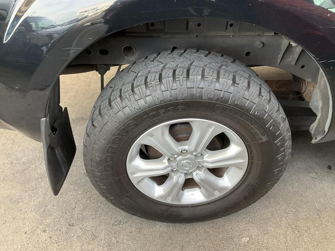 Photo '14' of Nissan Navara ST