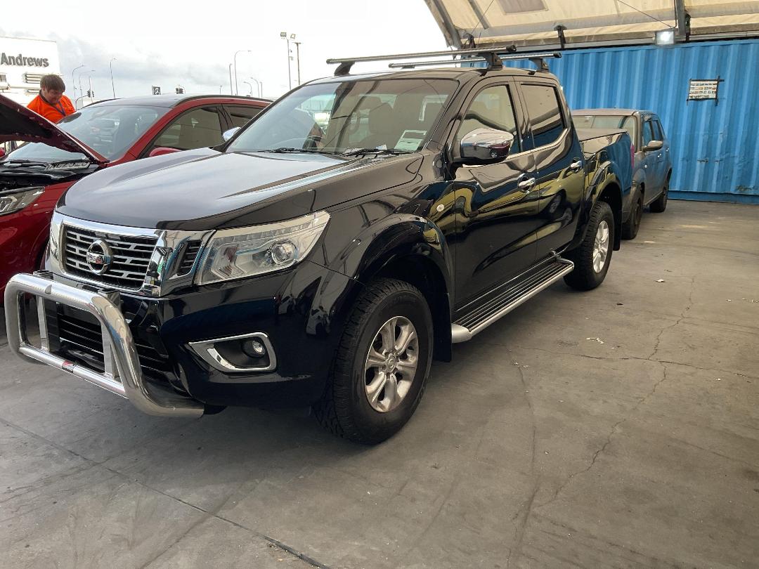 Photo '4' of Nissan Navara ST