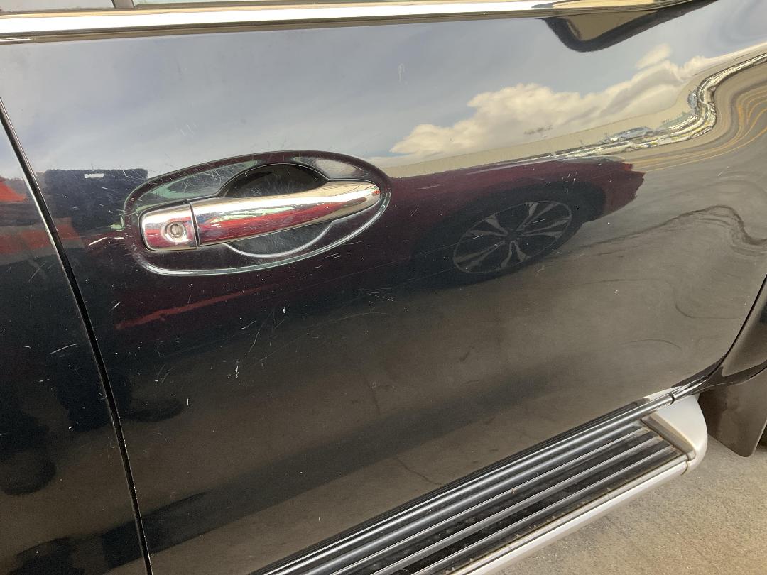 Photo '17' of Nissan Navara ST