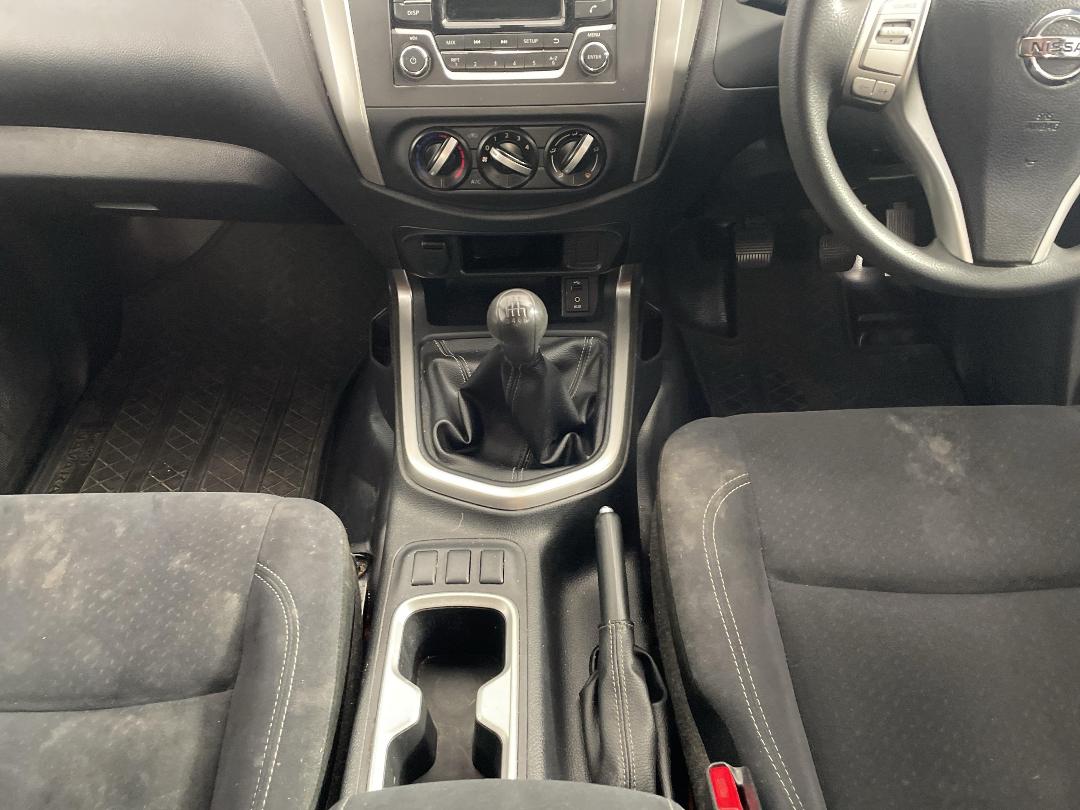 Photo '18' of Nissan Navara Photo '18' of Nissan Navara