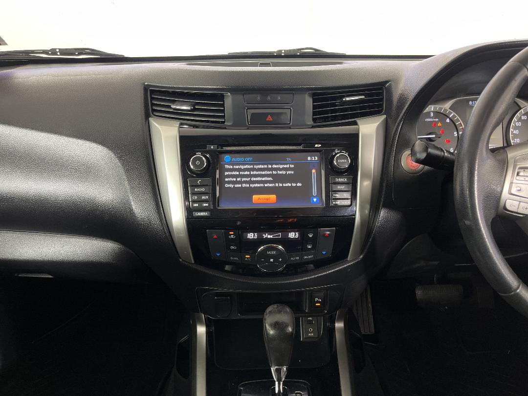 Photo '18' of Nissan Navara