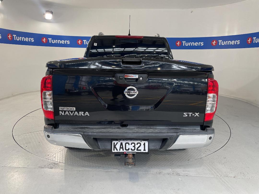 Photo '6' of Nissan Navara