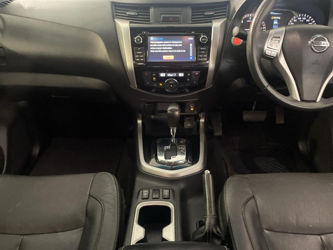 Photo '18' of Nissan Navara