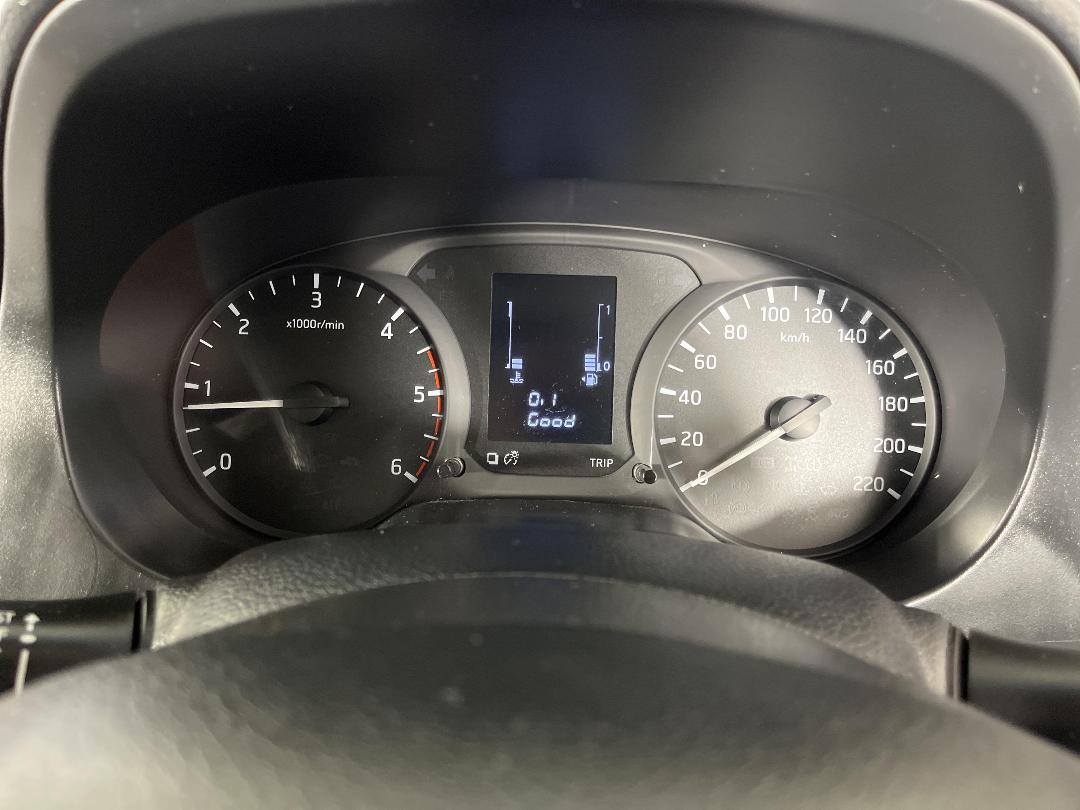 Photo '21' of Nissan Navara Photo '21' of Nissan Navara