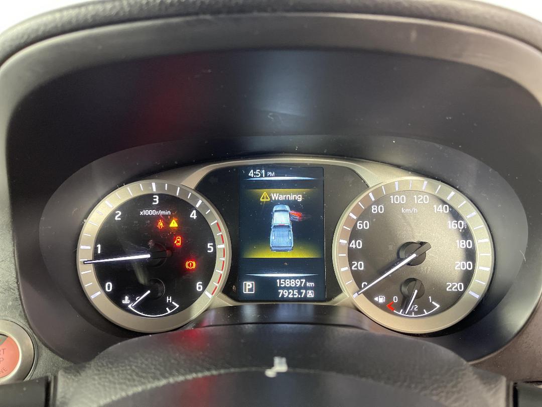 Photo '21' of Nissan Navara Photo '21' of Nissan Navara