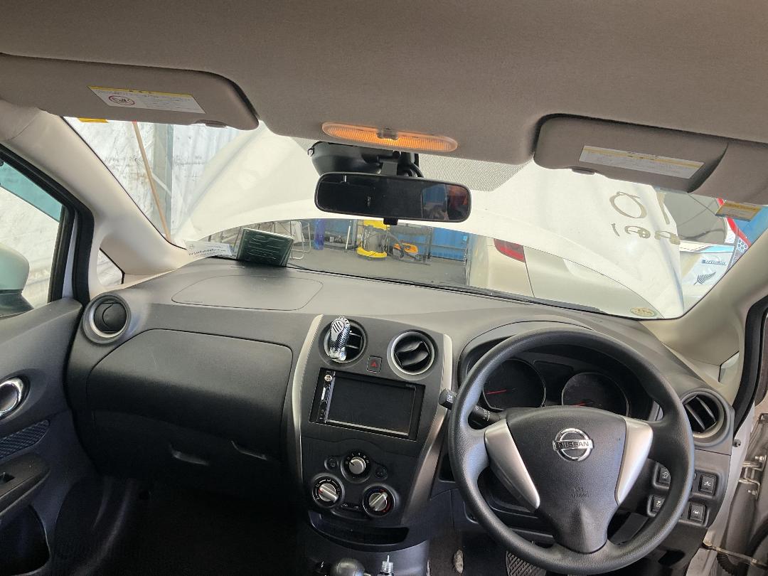 Photo '19' of Nissan Note Photo '19' of Nissan Note