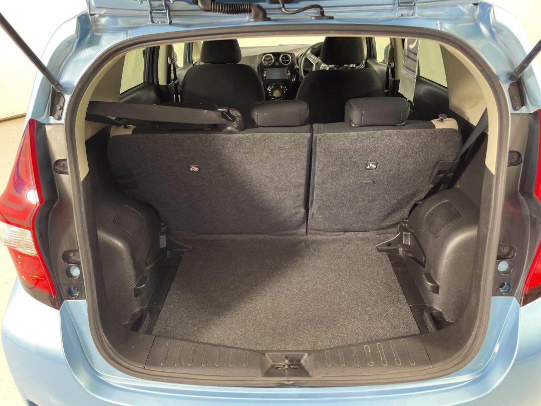 Photo '14' of Nissan Note Photo '14' of Nissan Note