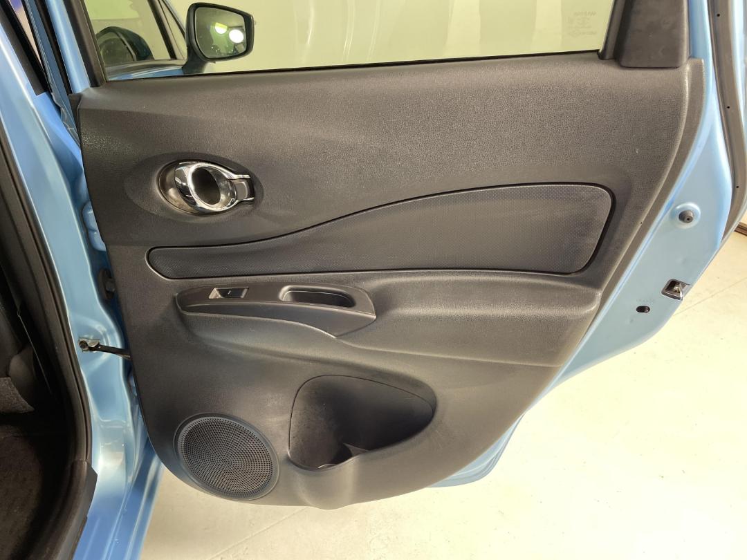 Photo '19' of Nissan Note Photo '19' of Nissan Note