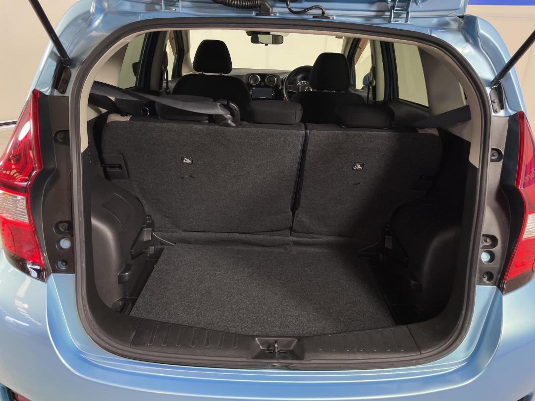 Photo '14' of Nissan Note