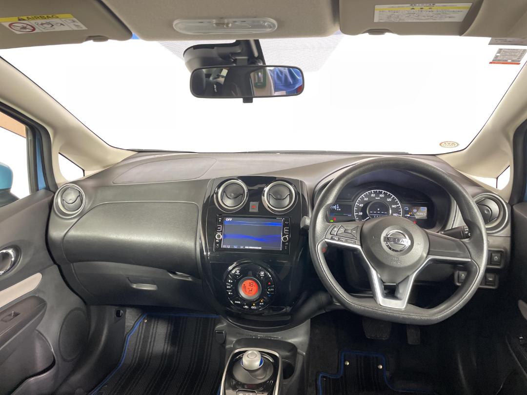 Photo '17' of Nissan Note