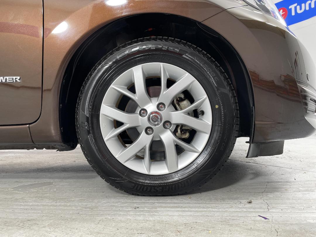 Photo '9' of Nissan Note Photo '9' of Nissan Note