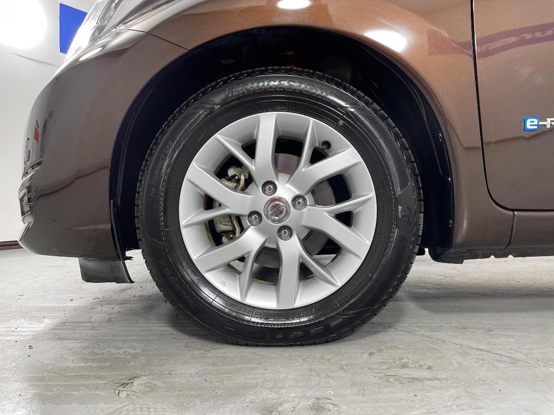 Photo '10' of Nissan Note Photo '10' of Nissan Note