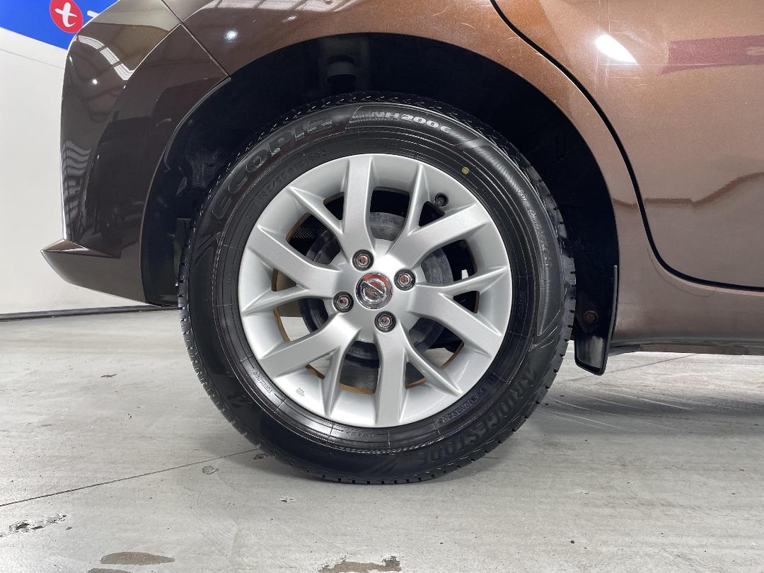 Photo '12' of Nissan Note Photo '12' of Nissan Note